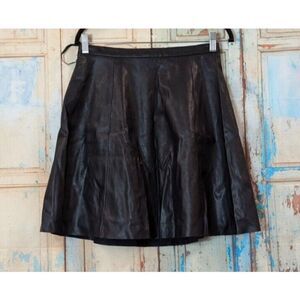 Tahari Arthur S. Levine Womens Size 6 Black Leather Short A-Line Skirt